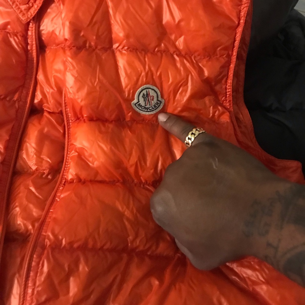 Moncler vest sz 4
